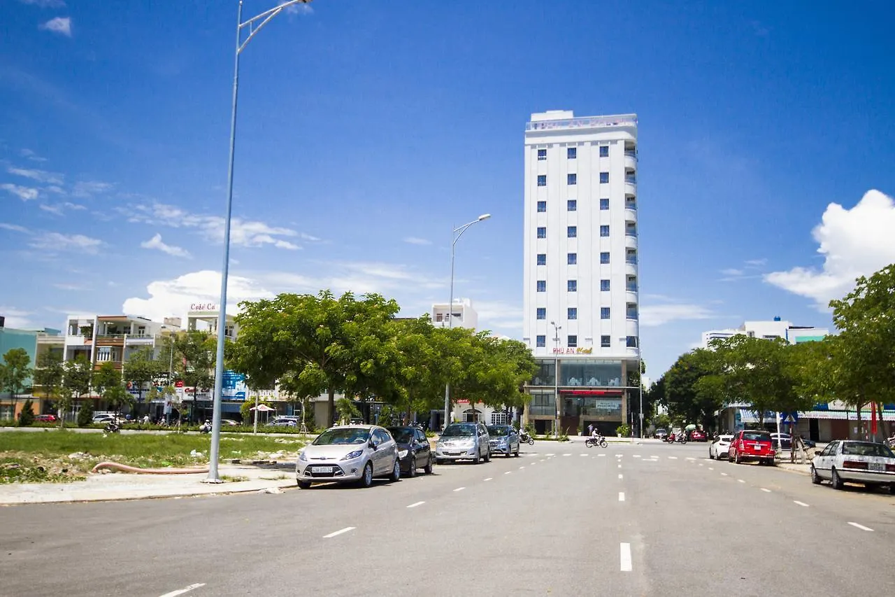 Phu An Hotel Da Nang 3*,